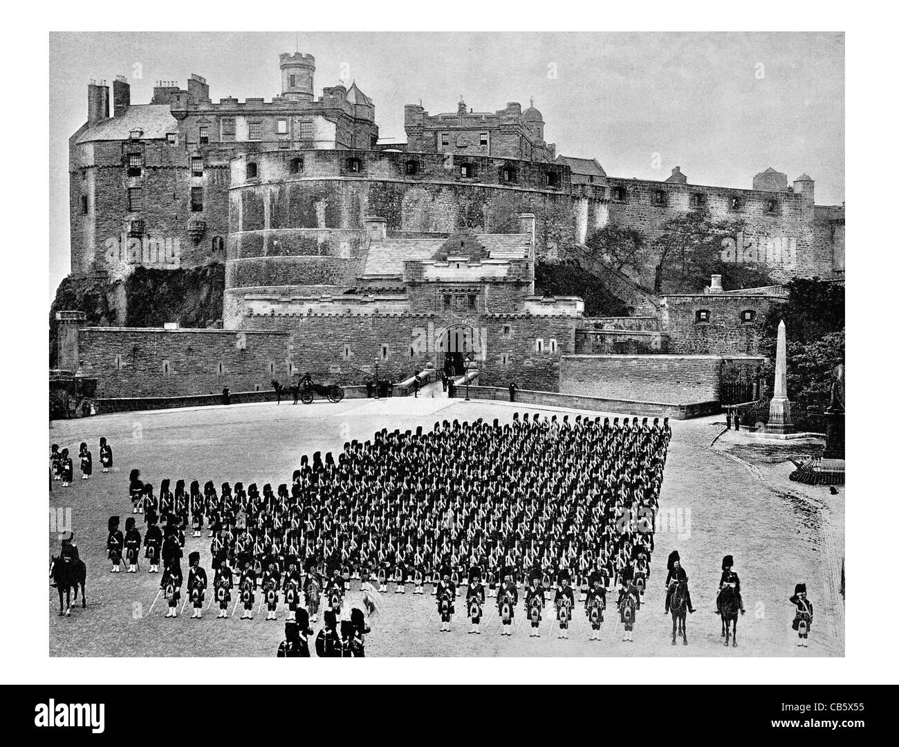 Il Castello di Edimburgo in Scozia fortezza di roccia vulcanica monumento storico regimental museum Edinburgh Tattoo militare parade Foto Stock