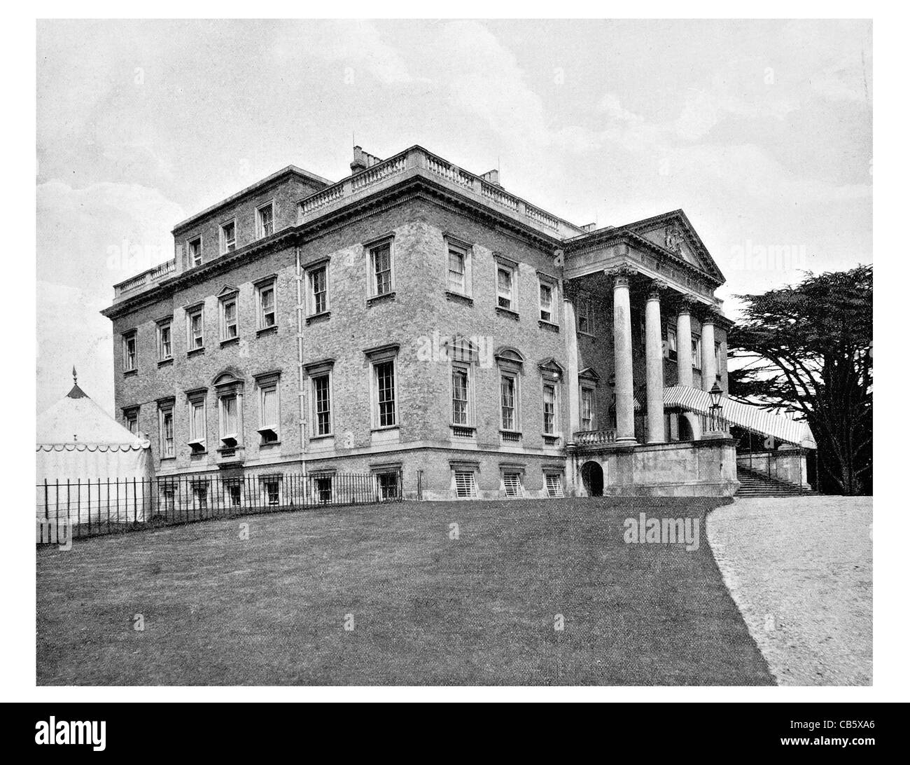 Claremont country house Clermont Palladian mansion Surrey in Inghilterra ventola Scuola di Corte Foto Stock