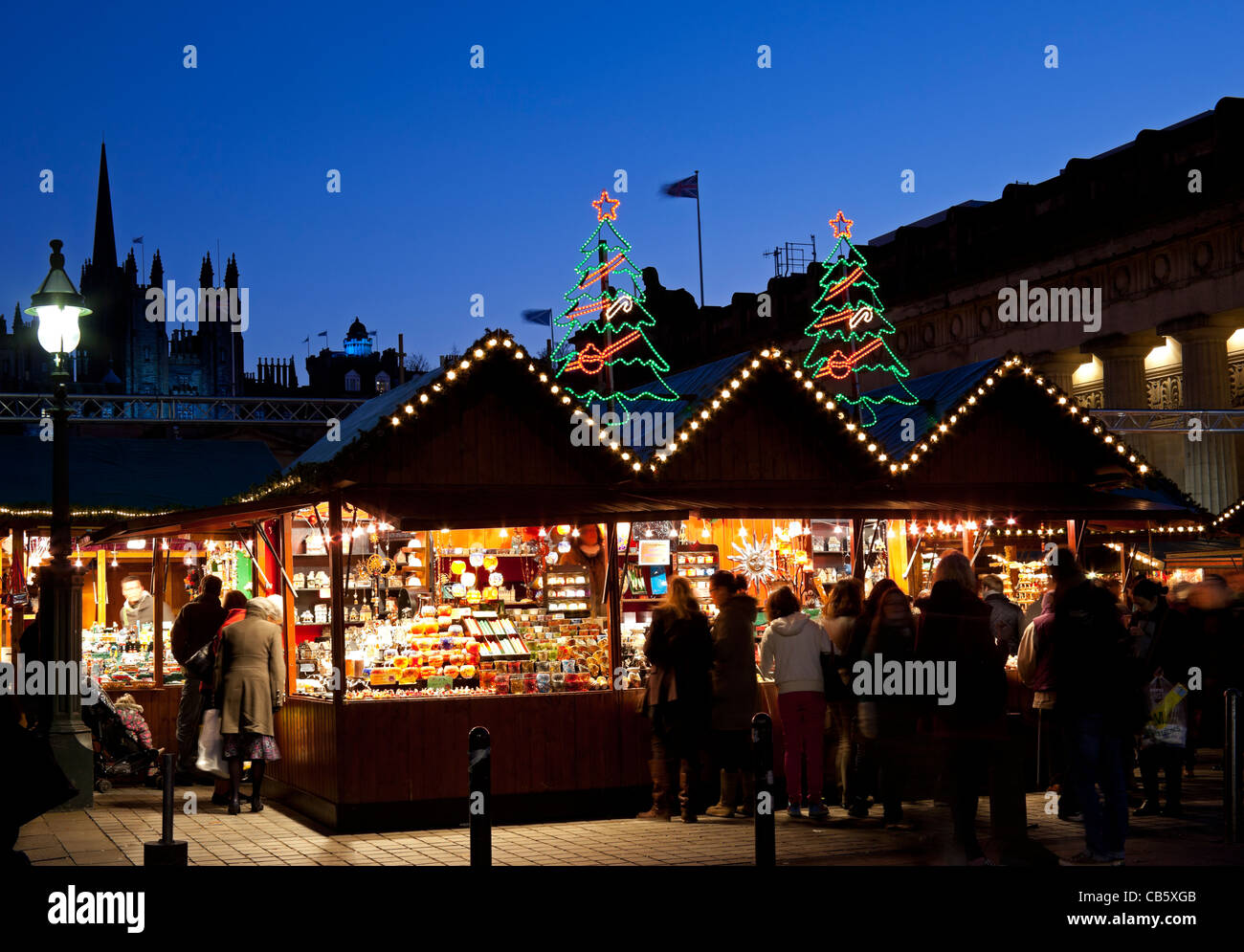 Edimburgo Natale sul mercato tedesco, Scotland, Regno Unito, Europa 2011 Foto Stock