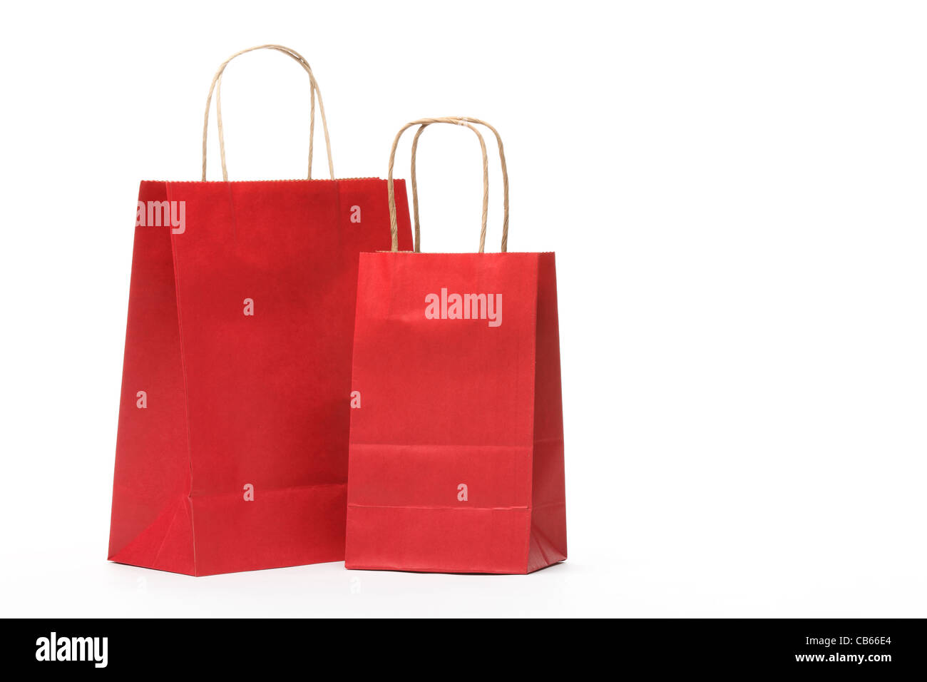 Carta shopping bags isolati su sfondo bianco. Foto Stock