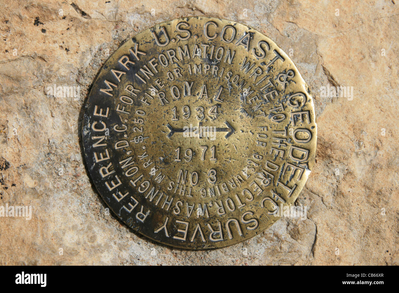 USGS bench mark marker di riferimento a Cape Royal sul bordo nord del Grand Canyon, Arizona Foto Stock