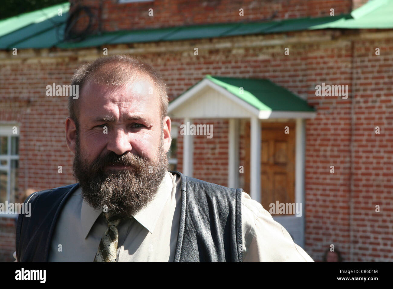 Ritratto di un uomo nei suoi anni sessanta, in Russia indossando una barba. Foto Stock