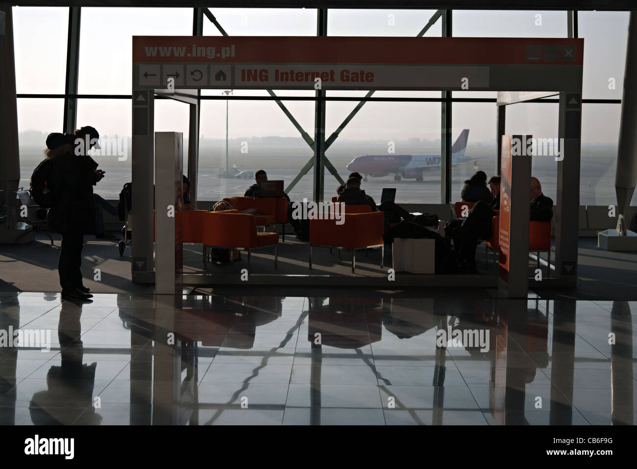 Internet lounge Chopin Warsaw Airport polonia Foto Stock