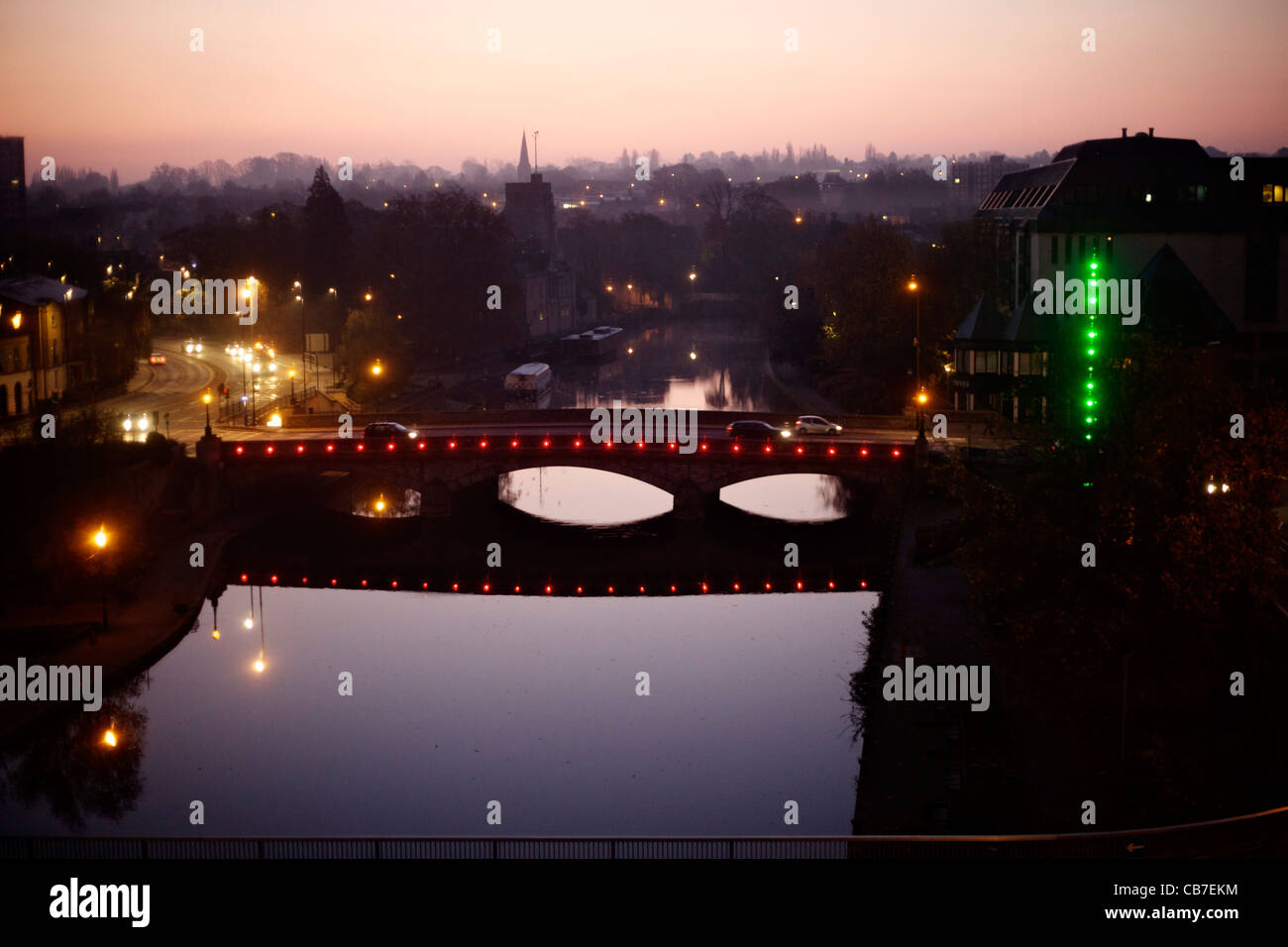 Fiume Medway all'alba Foto Stock