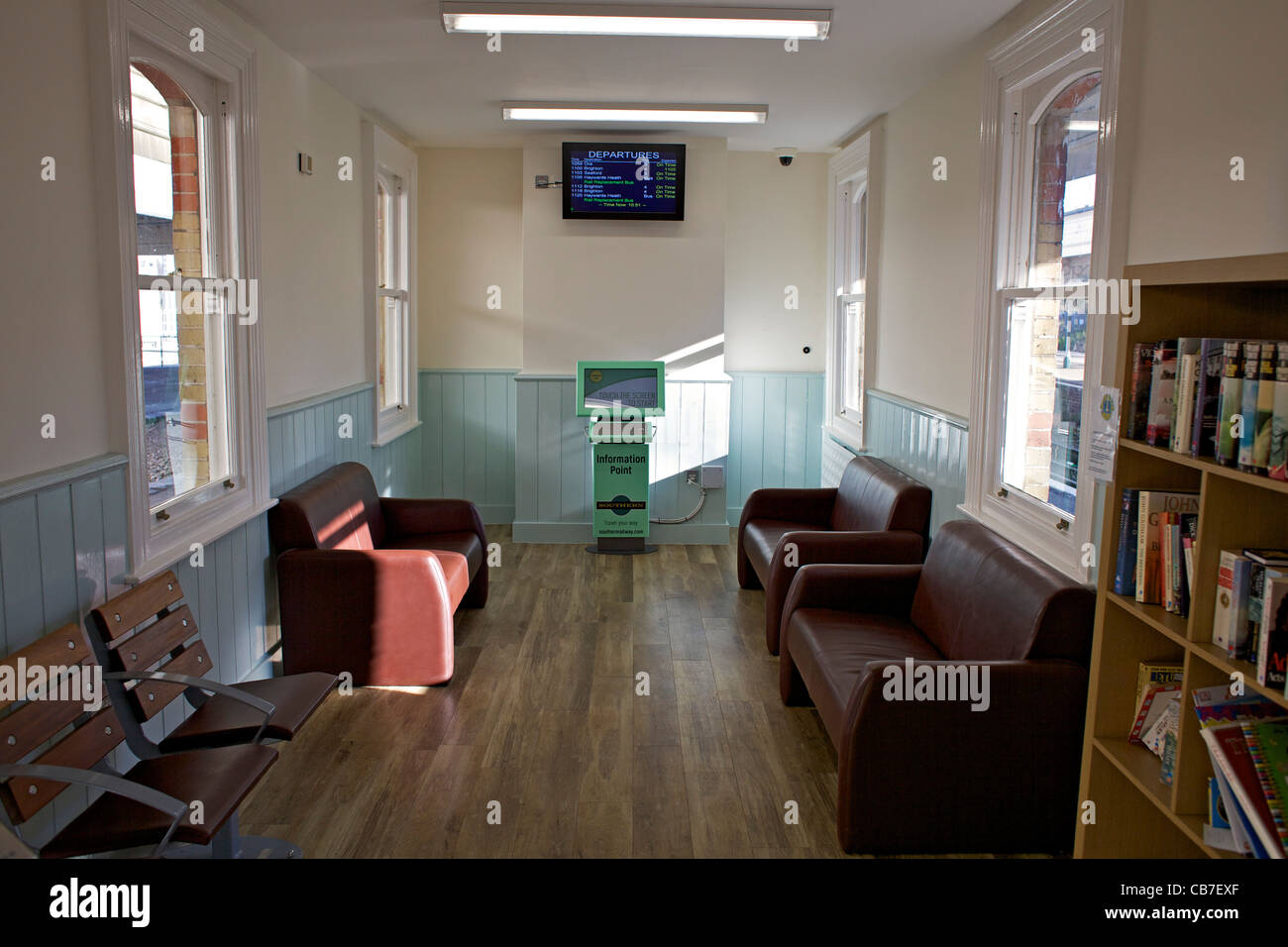 Nuova sala di attesa della stazione di Lewes Foto Stock