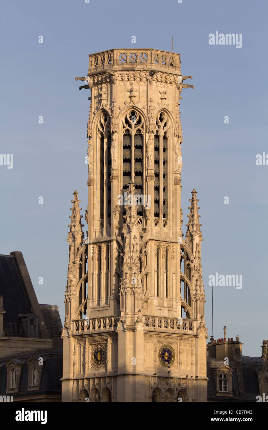 Campanile di Saint Germain l'Auxerrois Chiesa Parigi Francia Foto Stock