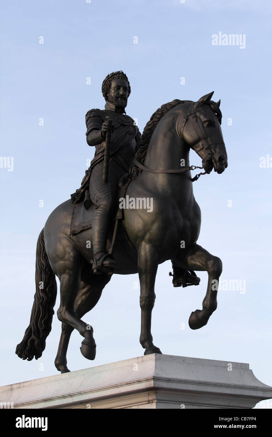 Statua di Henri IV Pont Neuf Parigi Francia Foto Stock