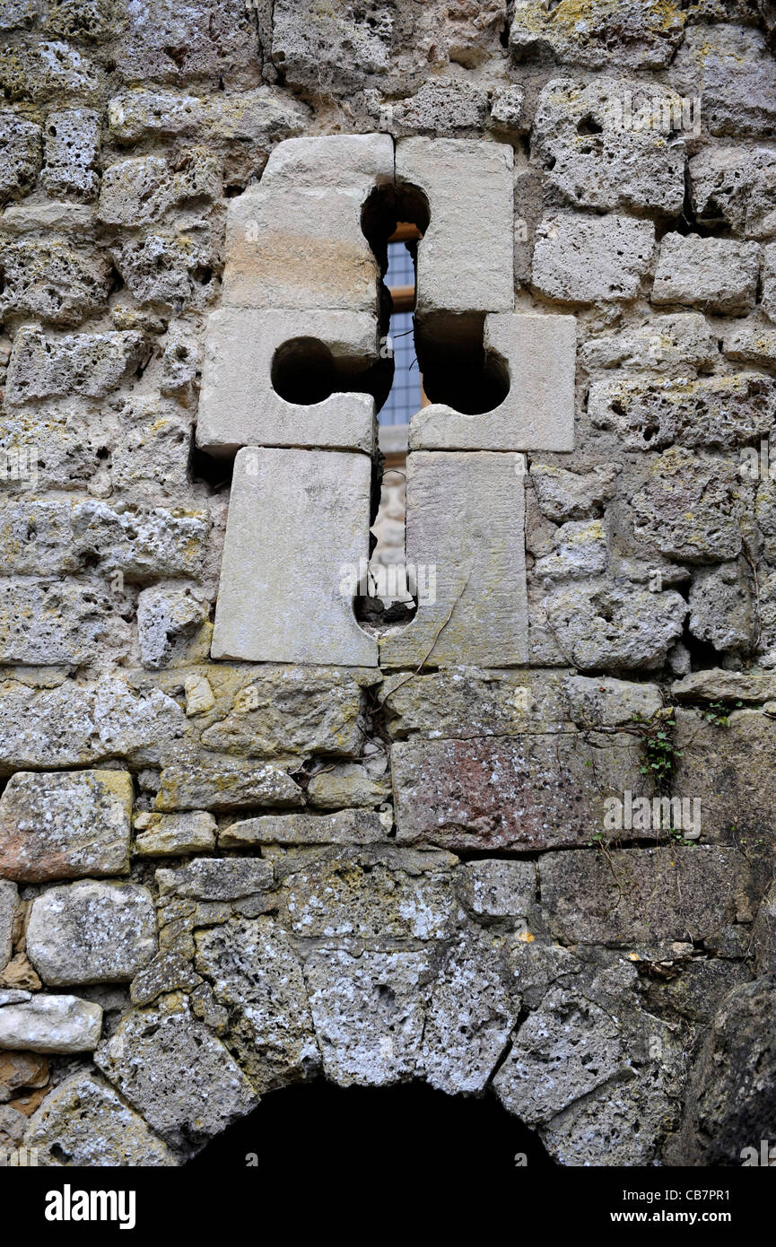 Un dettaglio di arcieri feritoia a Devizes Castello, WILTSHIRE REGNO UNITO Foto Stock