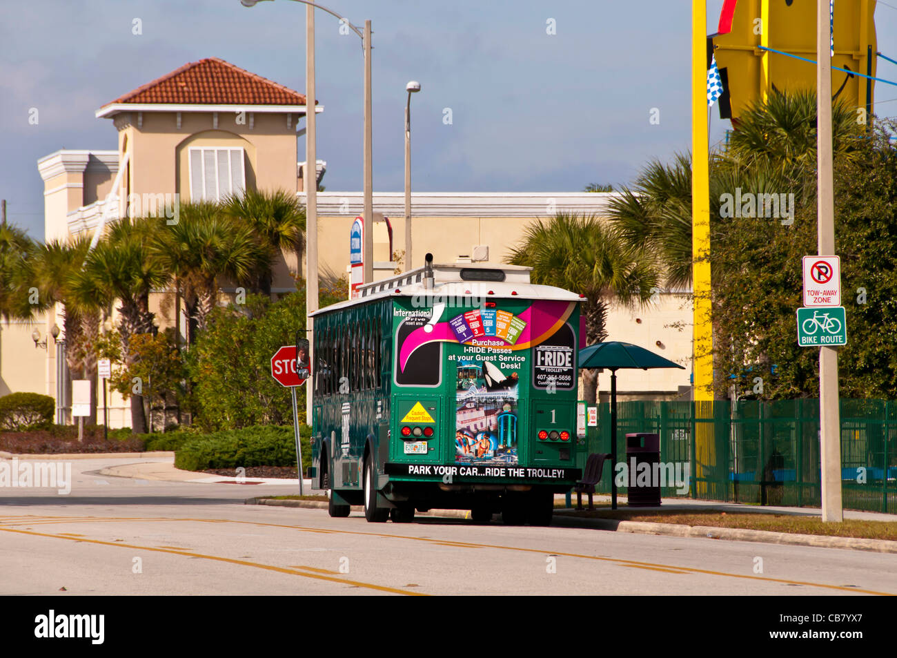 I-Ride Trolley bus, International Drive Resort Area, Orlando, Florida Foto Stock