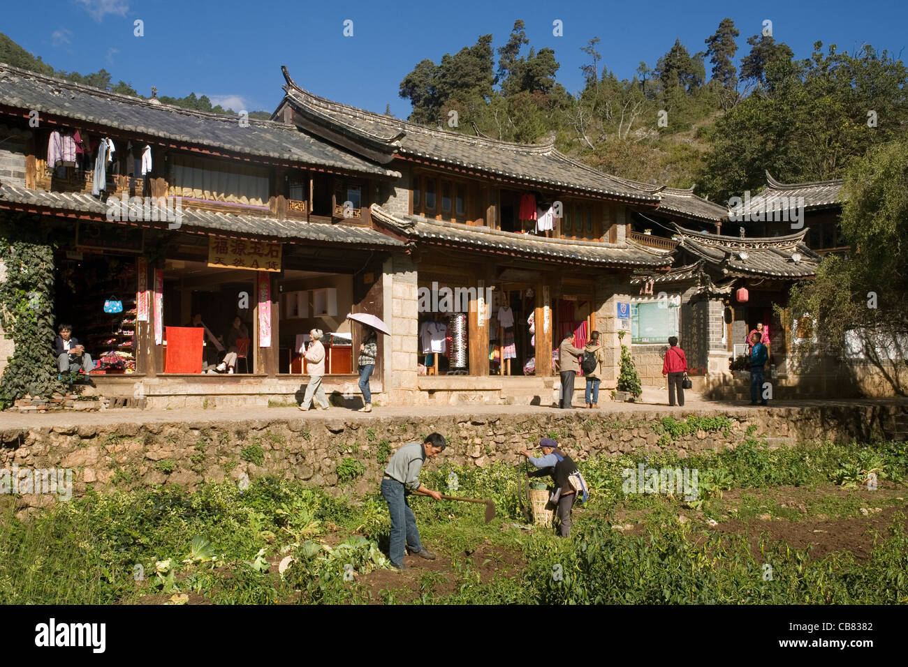 Cina Yunnan Lijiang Schuhe Foto Stock