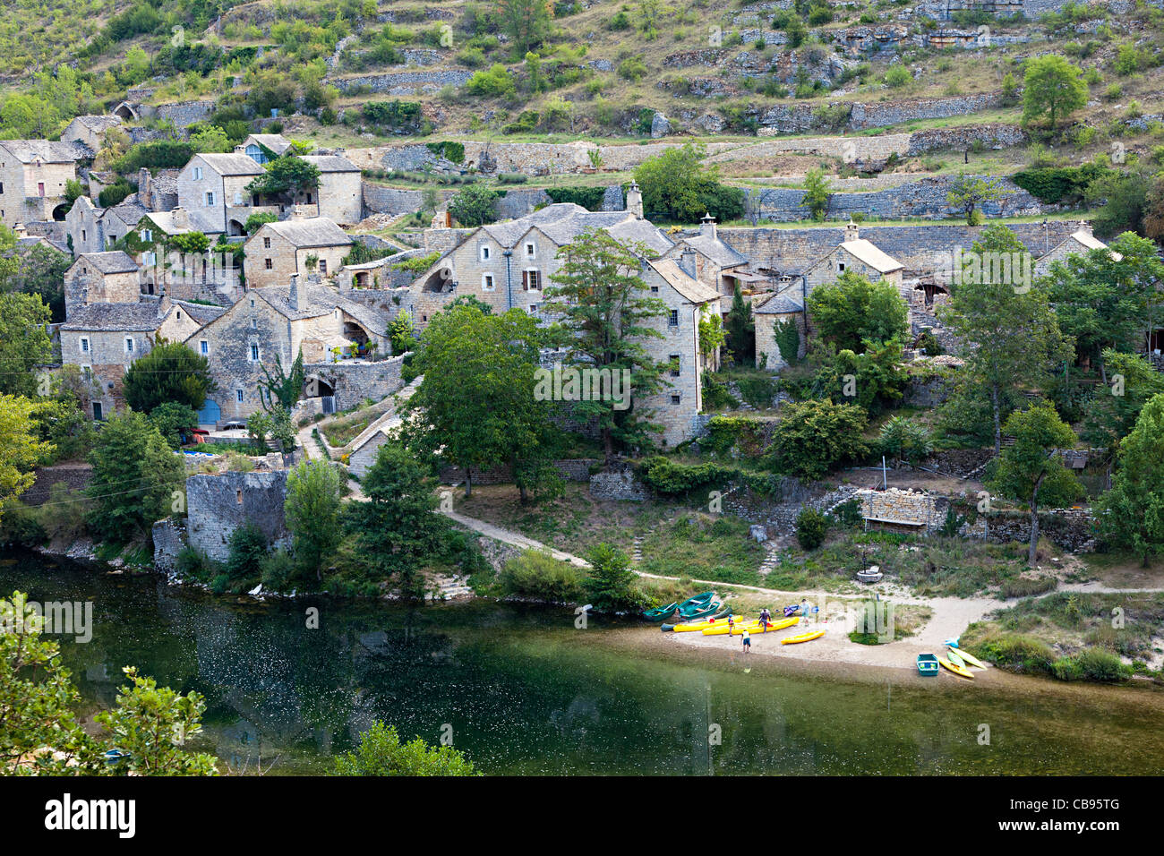 Villaggio di Hauterives (noto anche come Haute-Rive) Gorges du Tarn Francia Foto Stock