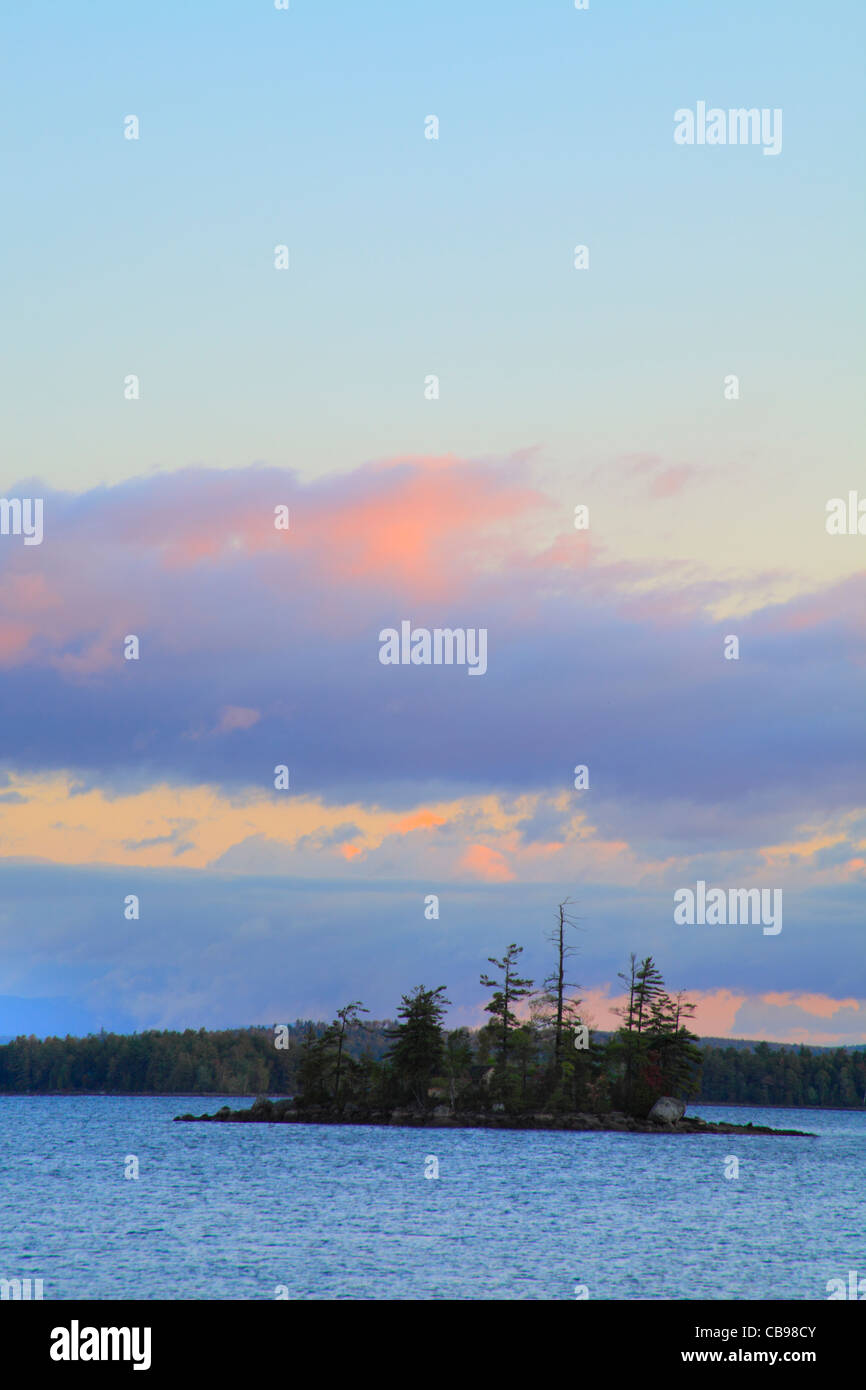 Sunrise, Five Lakes Lodge, Sud Twin Lago, Millinocket, Maine, Stati Uniti d'America Foto Stock