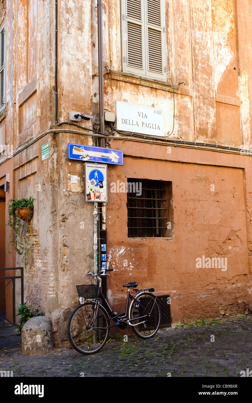 Street view in Trastevere Roma - Italia Foto Stock