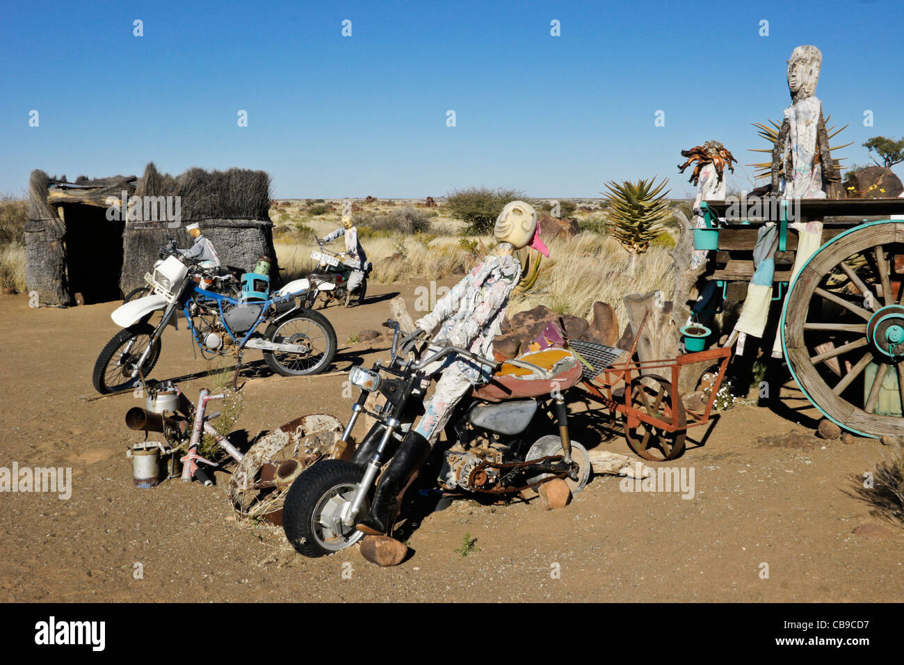 "Junkyard art' a Garas Quiver Tree Park, Gariganus Farm, Namibia Foto Stock