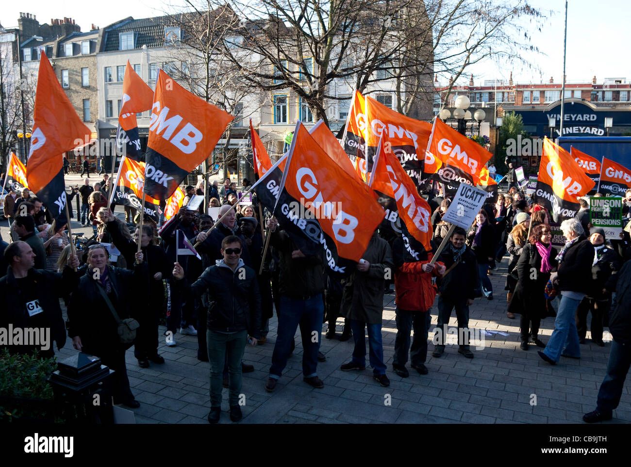 Giornata di azioni sindacali nel settore pubblico rally al di fuori di Islington Town Hall, Londra Foto Stock
