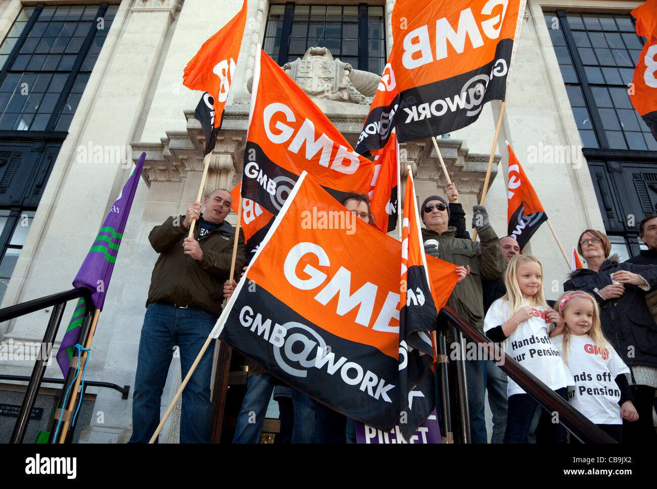 Giornata di azioni sindacali nel settore pubblico rally al di fuori di Islington Town Hall, Londra Foto Stock