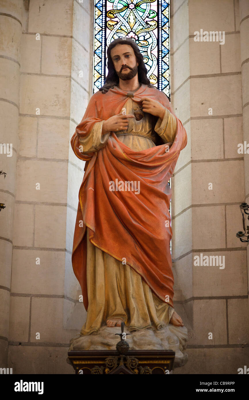 Gesù Cristo statua in una chiesa cattolica Foto Stock