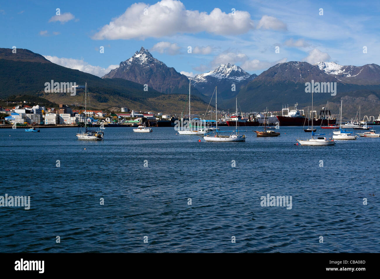 Ushuaia è la città capitale di Tierra del Fuego Provincia in Argentina. Foto Stock