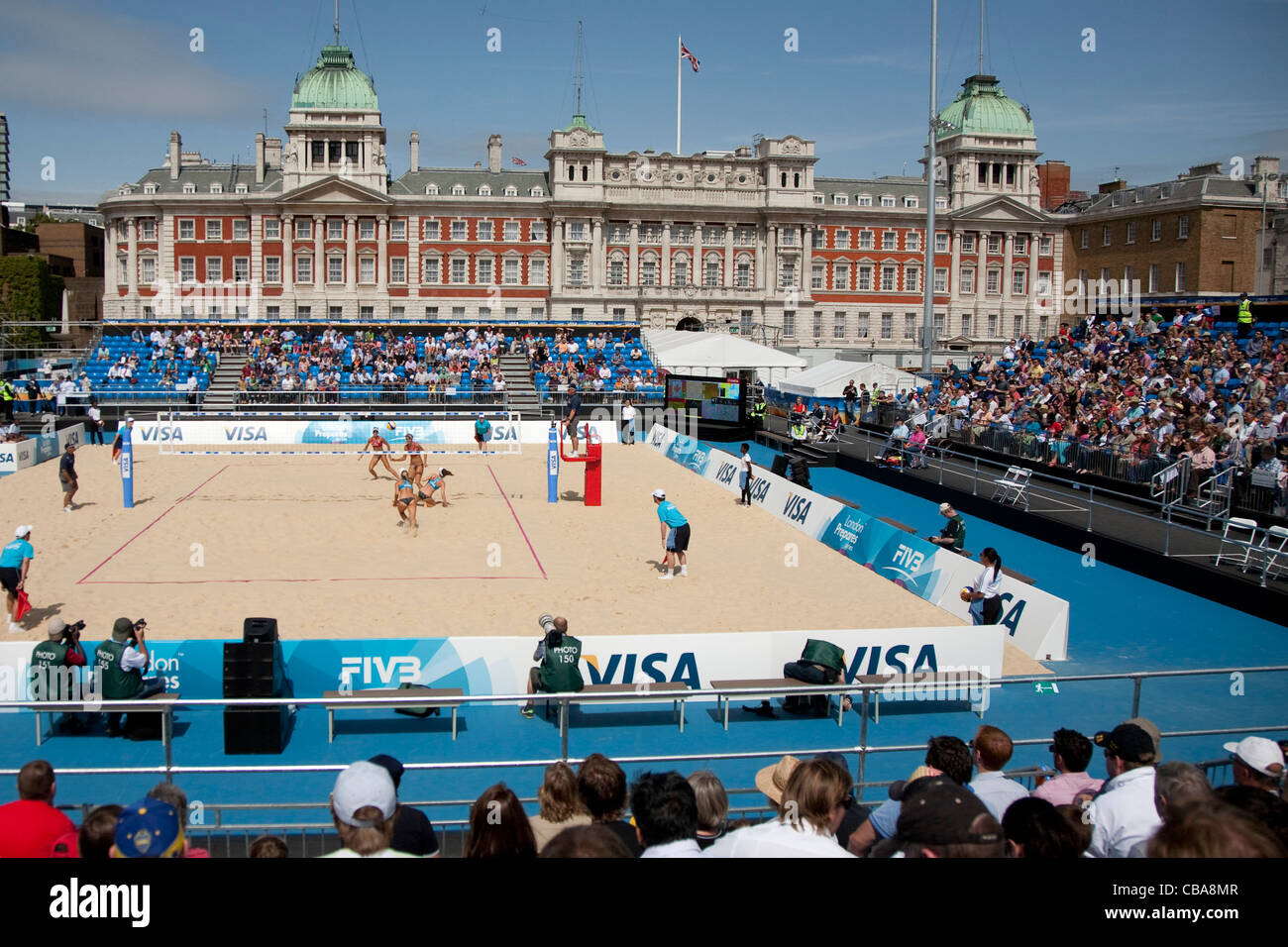 10.08.2011 Una vista generale di azione durante la FIVB Internazionale di Beach Volley torneo, parte di Londra si prepara (LOCO Foto Stock