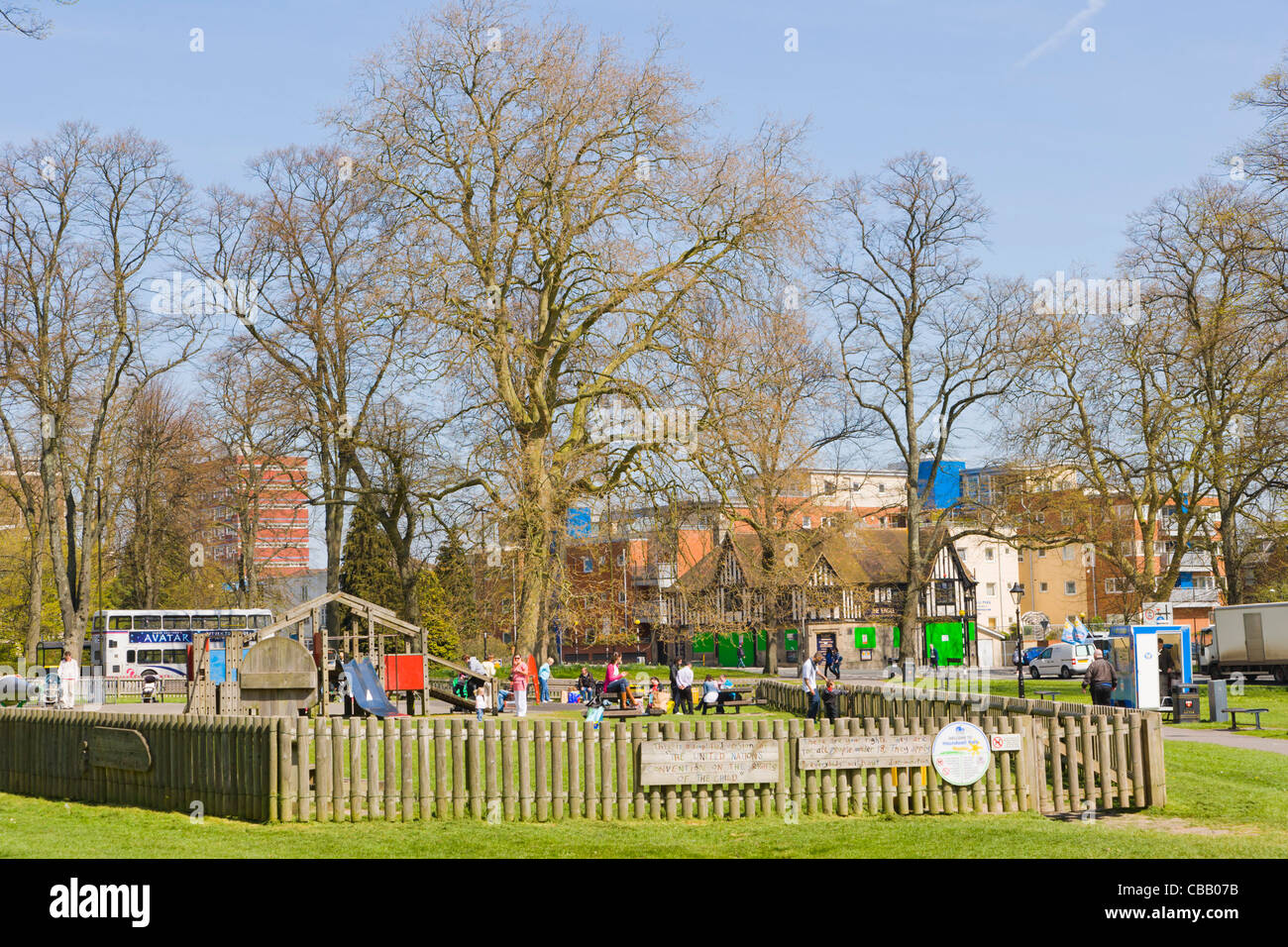 Area giochi per i bambini, Houndwell Park, Southampton, Hampshire, Inghilterra, Regno Unito Foto Stock