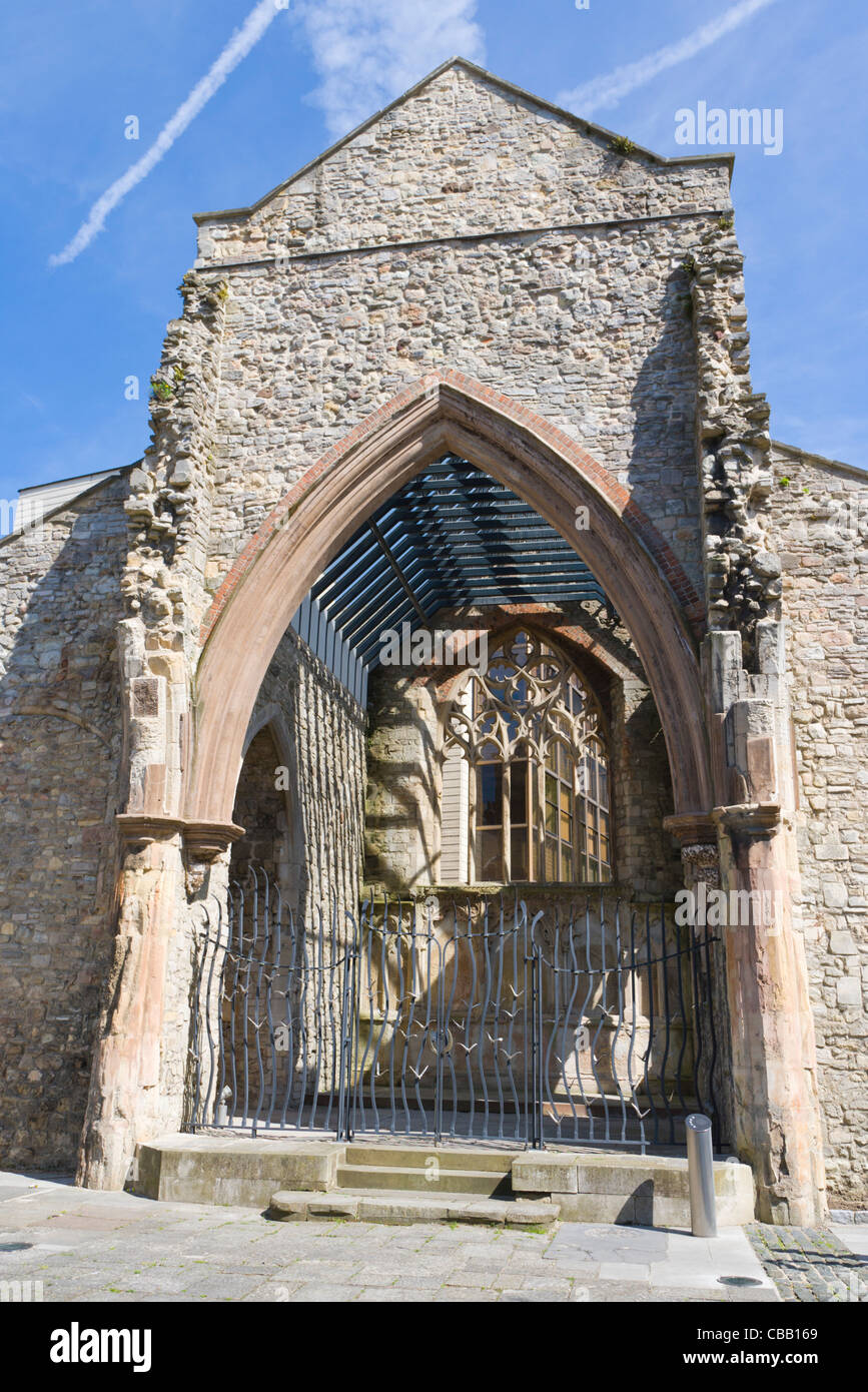 Il coro, Holyrood Chiesa o Rood santa Chiesa, High Street, Southampton, Hampshire, Inghilterra, Regno Unito Foto Stock