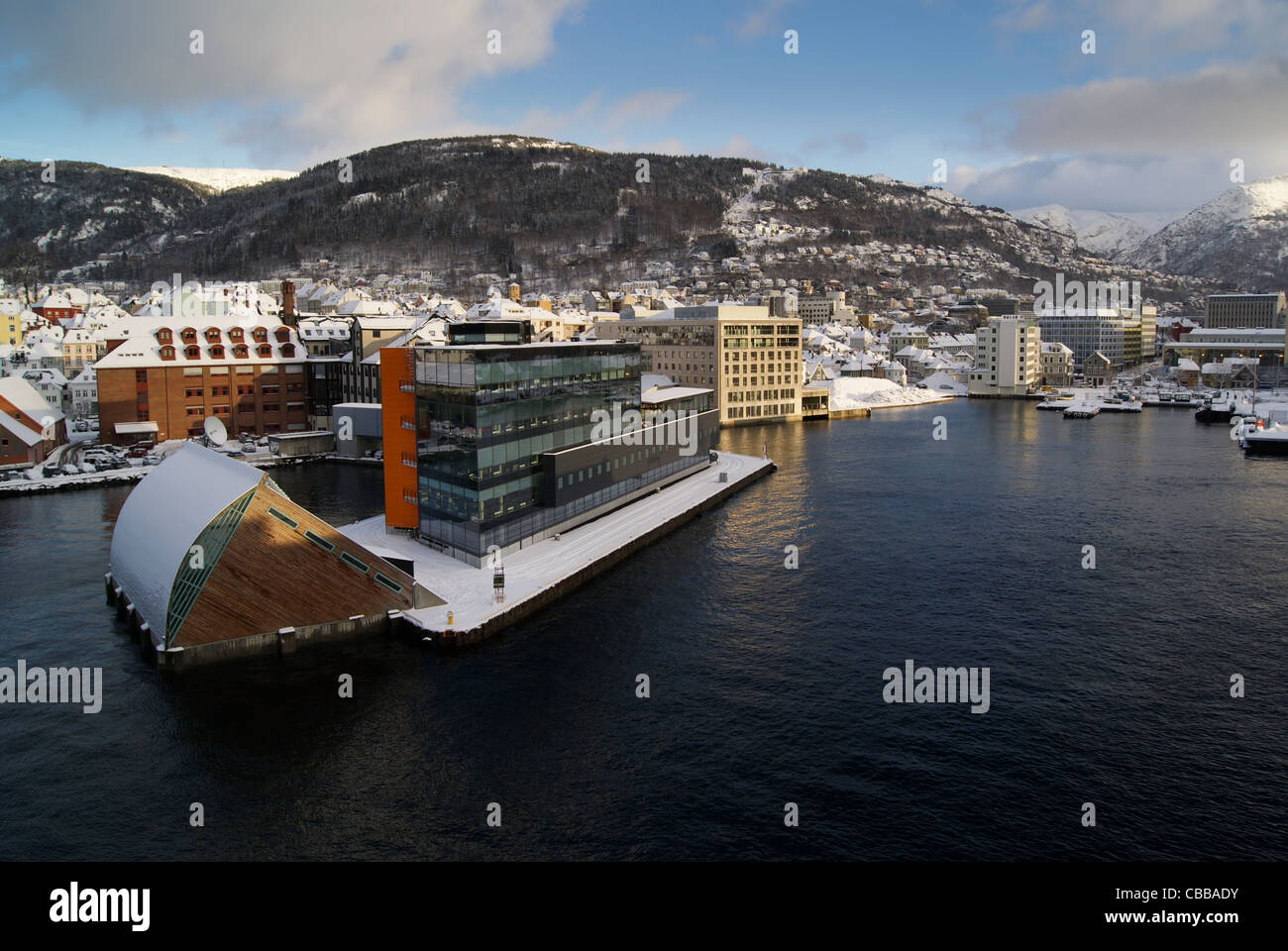 Porto di Bergen, Norvegia in inverno Foto stock - Alamy
