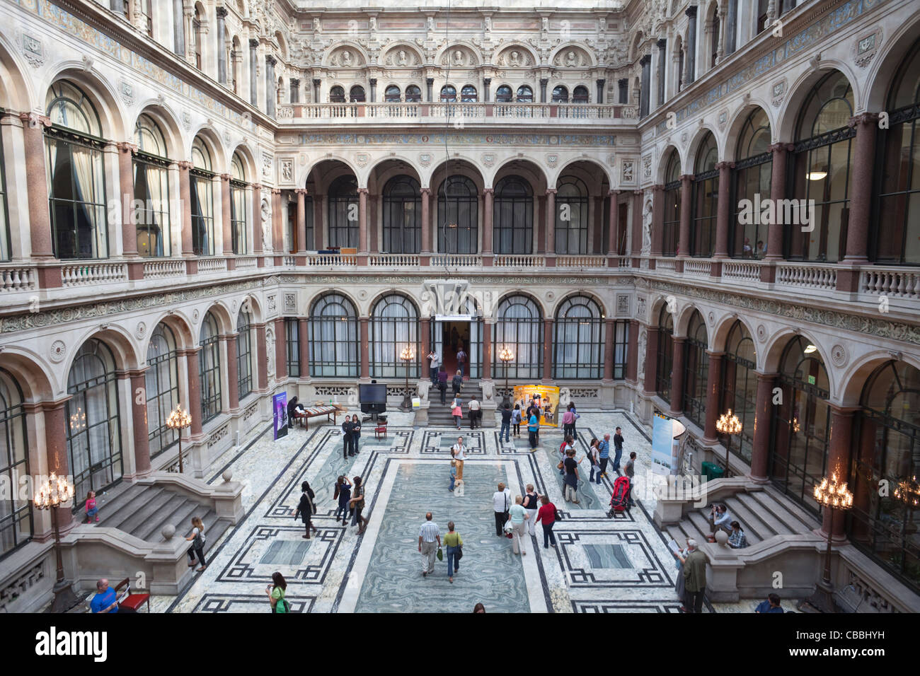 Inghilterra, Londra, Whitehall, Foreign Office, la Grande Corte Foto Stock