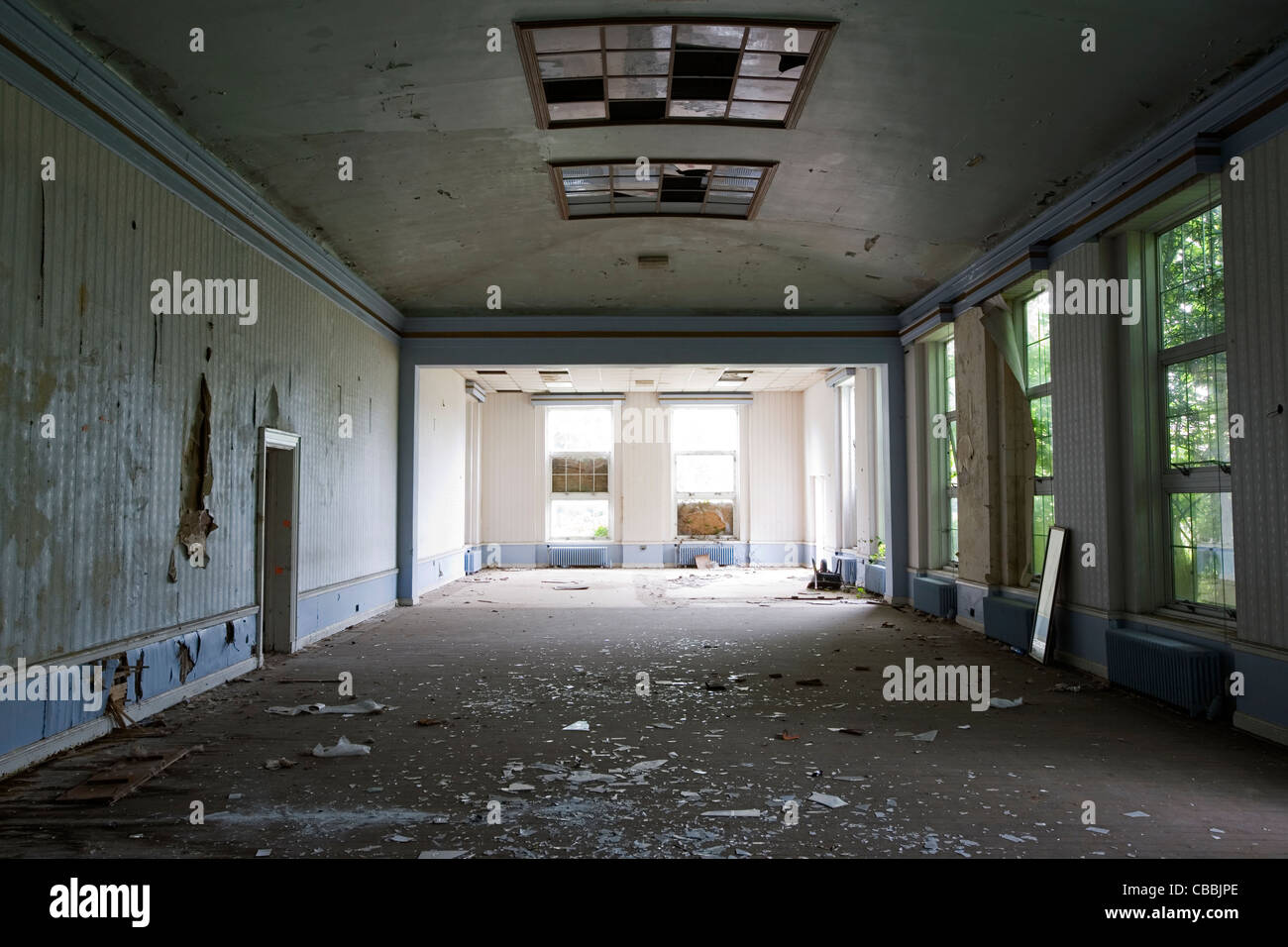 Camera abbandonata a RAF Newton di degrado urbano Foto Stock