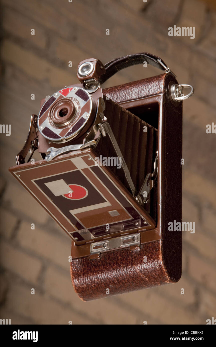 Il dono 1A Kodak fotocamera è stata realizzata appositamente per il 1930 stagione di Natale. È stato progettato da Walter Dorwin Teague. Foto Stock