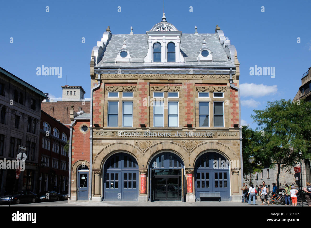 Una vecchia stazione dei vigili del fuoco a Montreal Foto Stock