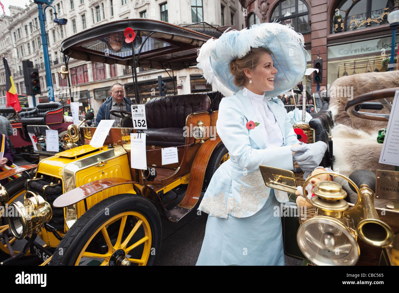 Inghilterra, Londra, partecipante in annuale "Londra a Brighton Vintage Rally Car' Foto Stock