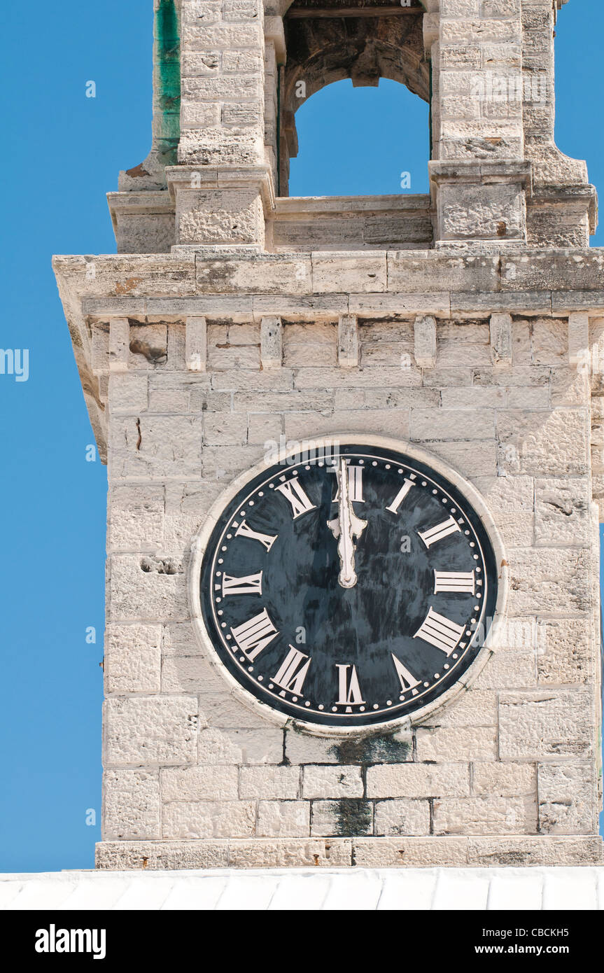 Bermuda. Torre dell Orologio (centro commerciale) presso il Royal Naval Dockyard, Bermuda. Foto Stock