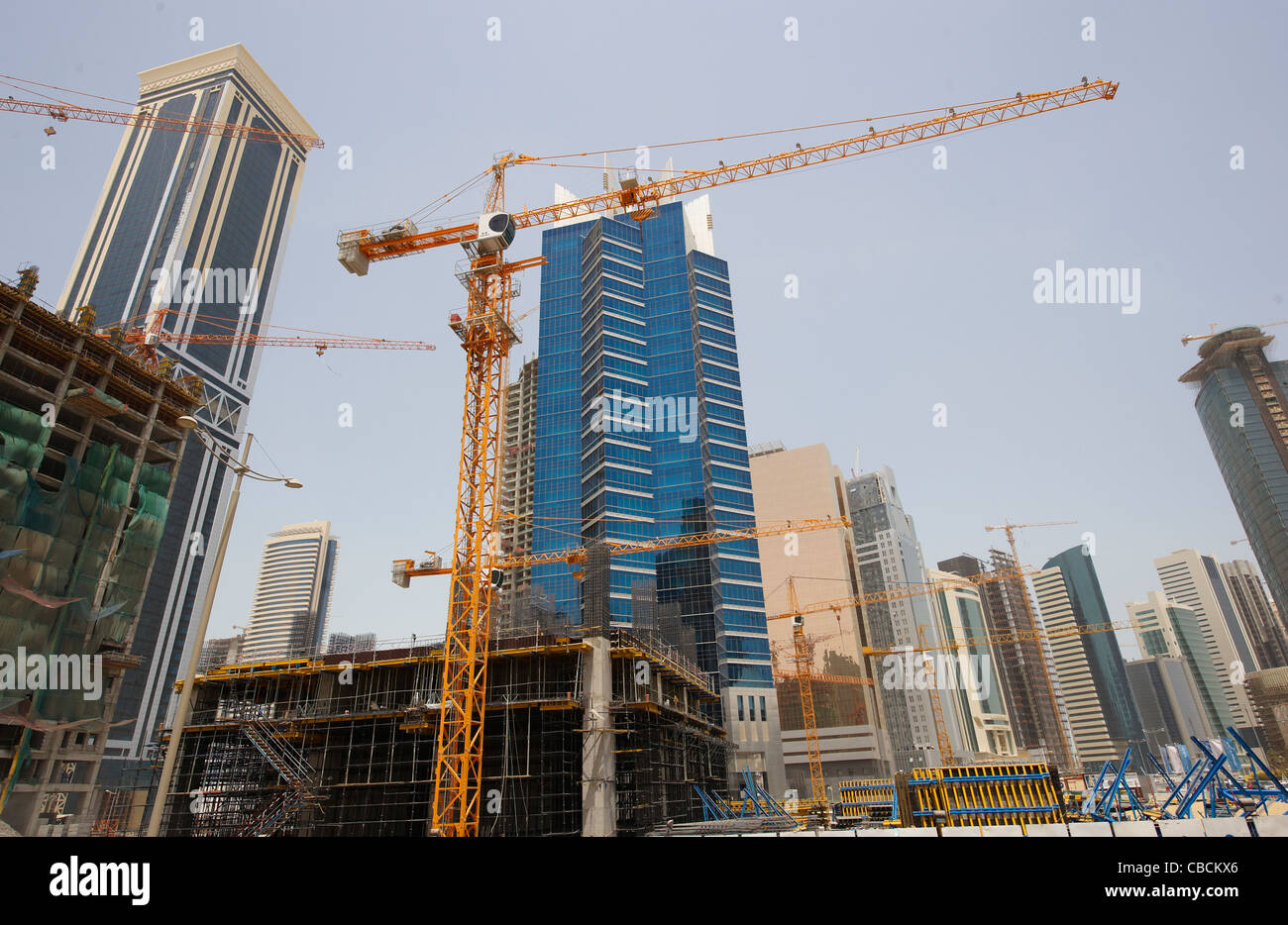 Sito di costruzione a Doha in Qatar Foto Stock