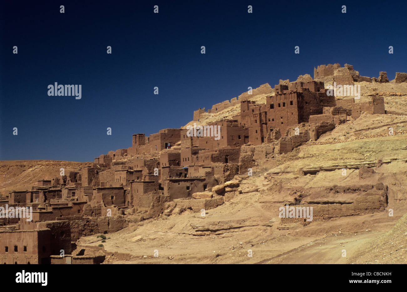 Il Marocco, Ait Benhaddou, vista sul World Heritage Village. Foto Stock