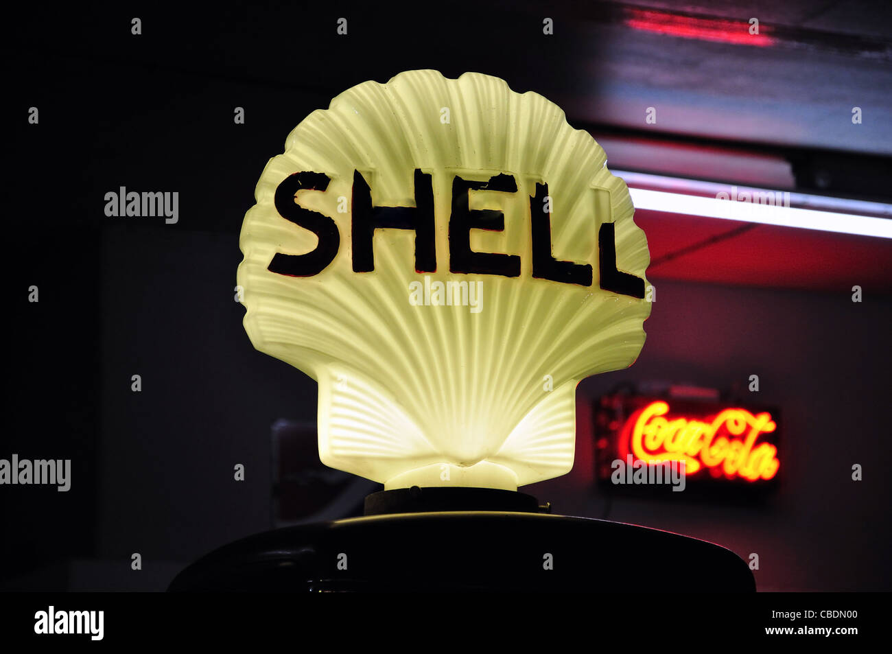 Anni Cinquanta la Shell Oil segno a Liseberg Mercatino di Natale, Göteborg, Västergötland & Bohuslän Provincia, il Regno di Svezia Foto Stock