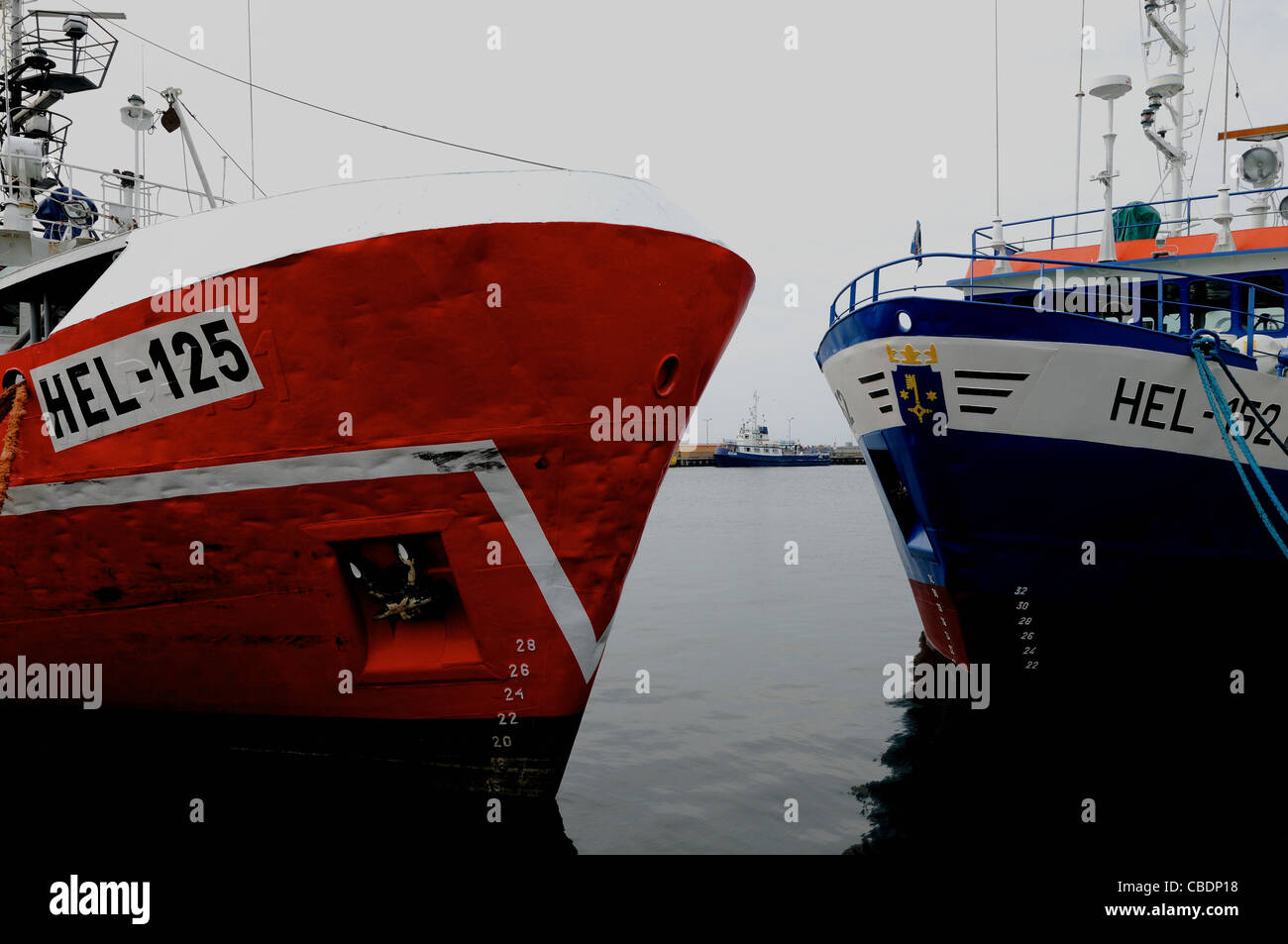 Pescherecci nel porto di Hel nel Mar Baltico Foto Stock