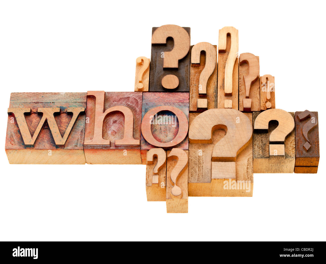 Chi domanda con più punti di domanda - isolato in legno vintage tipografia blocchi Foto Stock