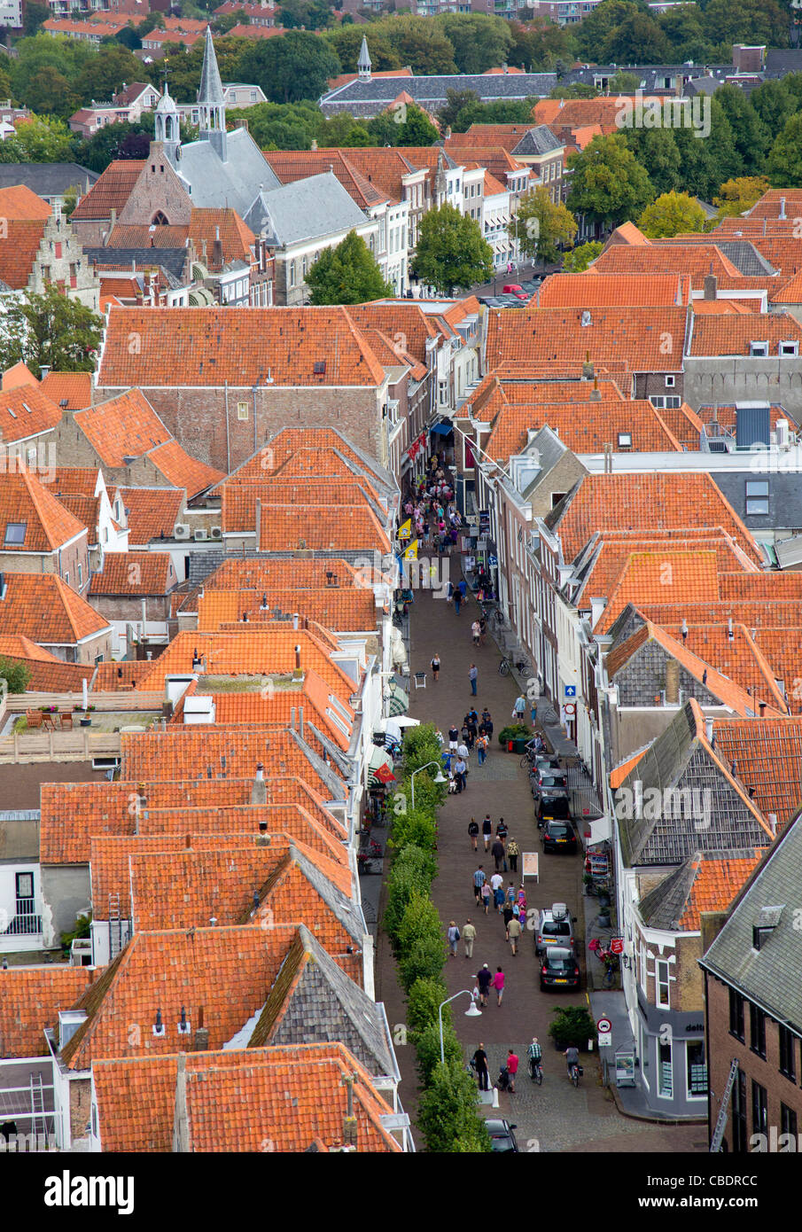 Vista aerea di tetti di Zierikzee, Schouwen-Duiveland, Zeeland, Paesi Bassi Foto Stock