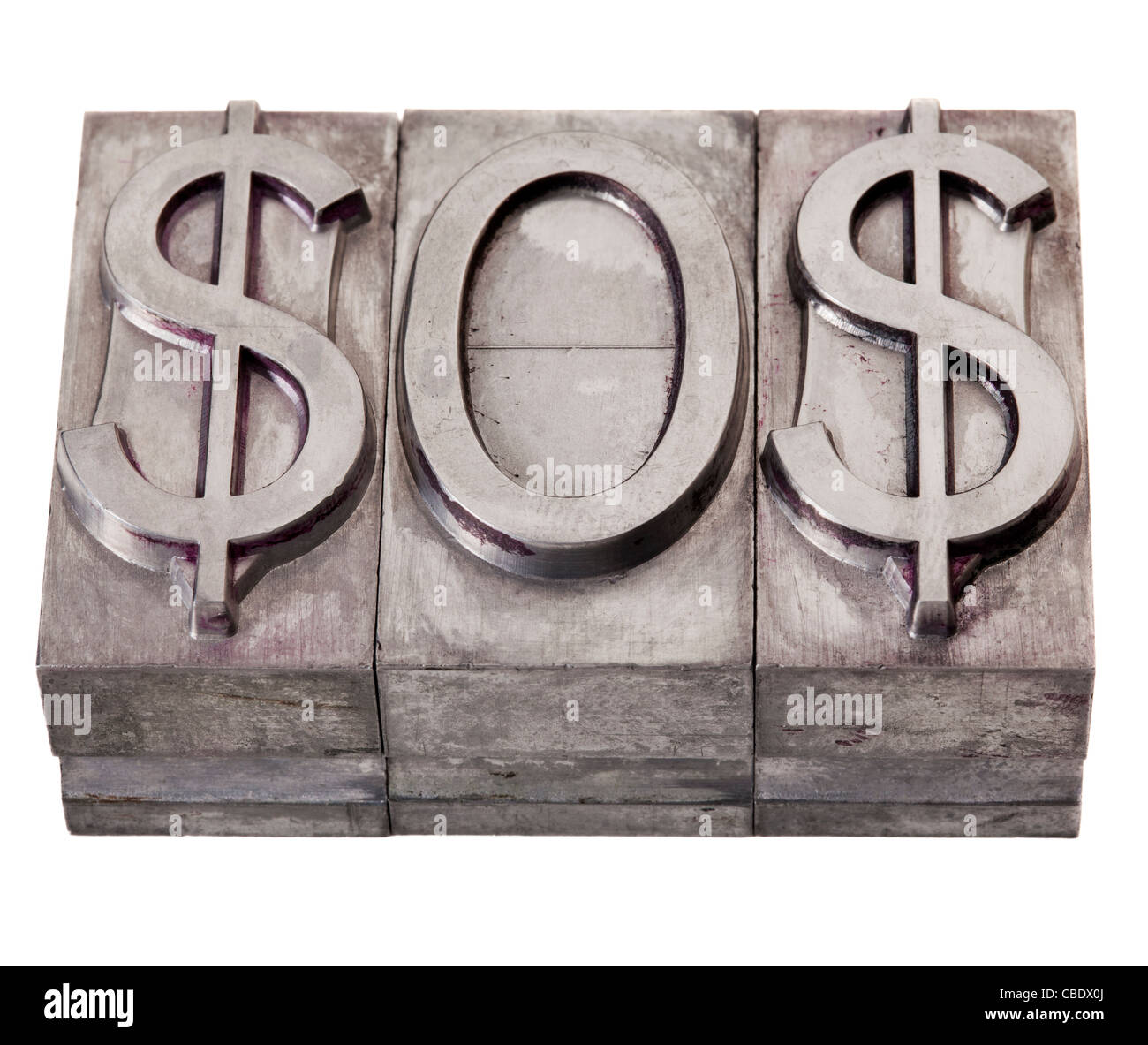 SOS segnale di emergenza scritto con il simbolo del dollaro, vintage metallo blocchi di stampa, isolato su bianco Foto Stock