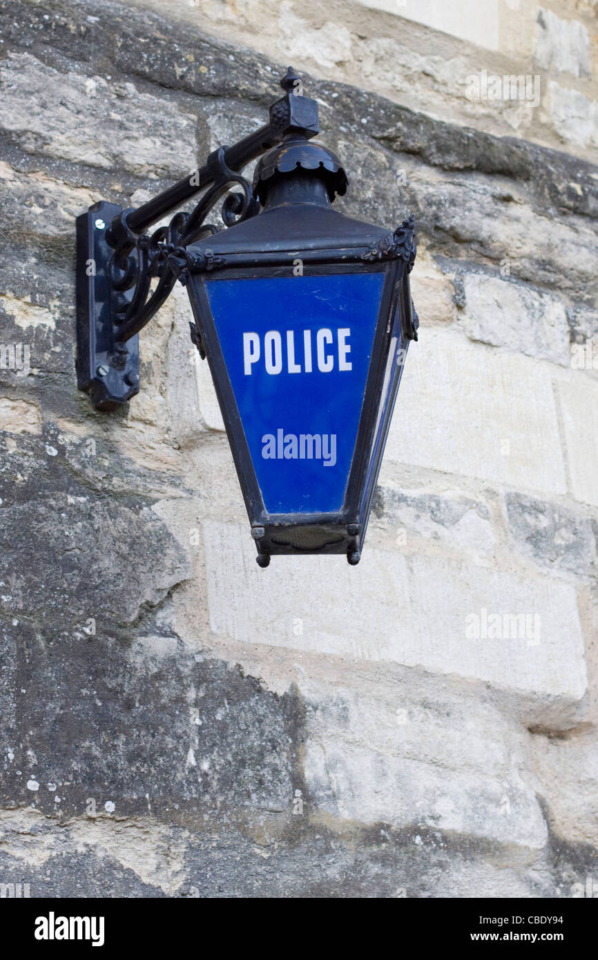 In vecchio stile polizia britannica la spia blu Foto Stock