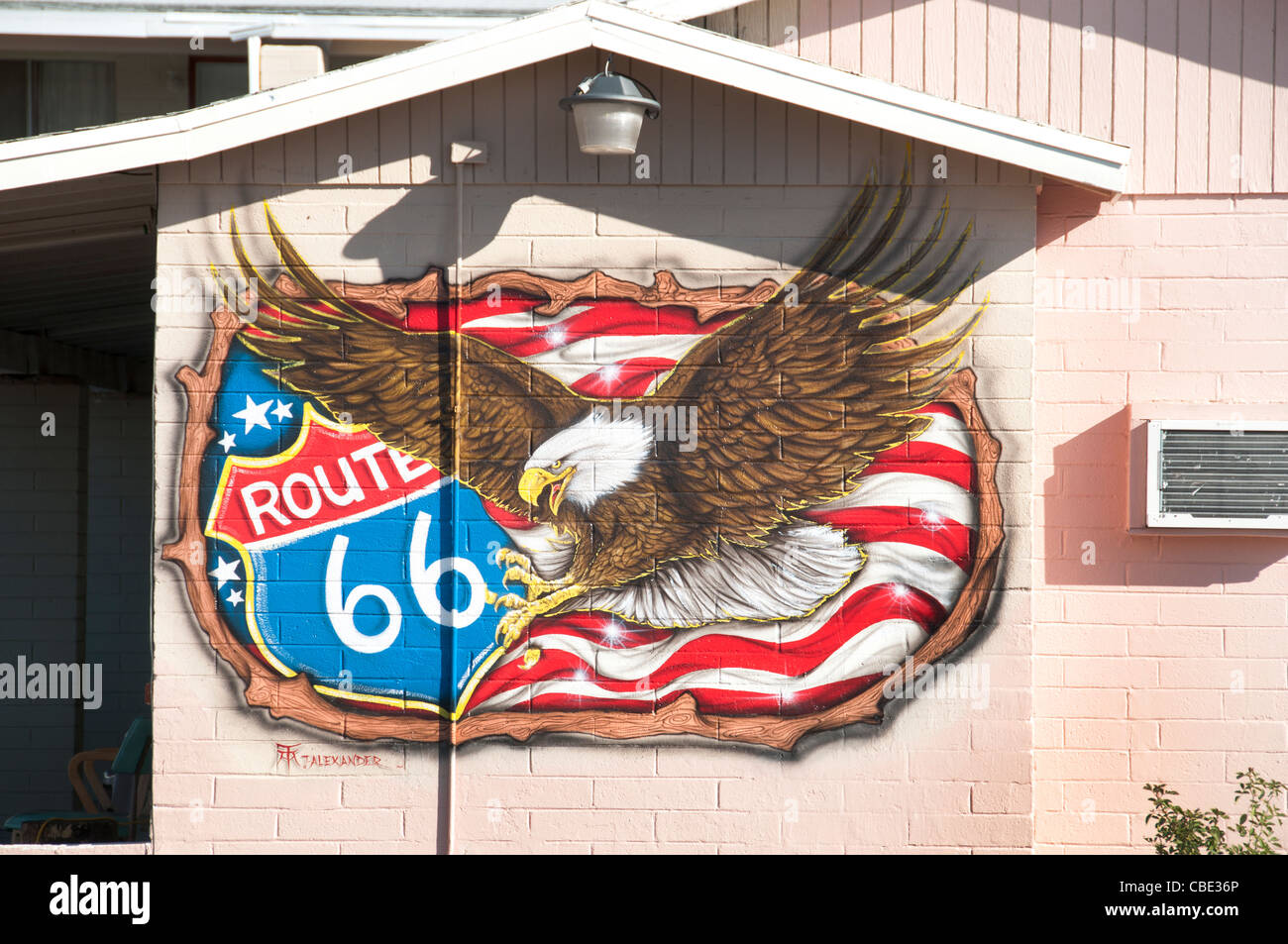 La storica Route 66 segno di traffico Autostrada nazionale in Arizona American Foto Stock