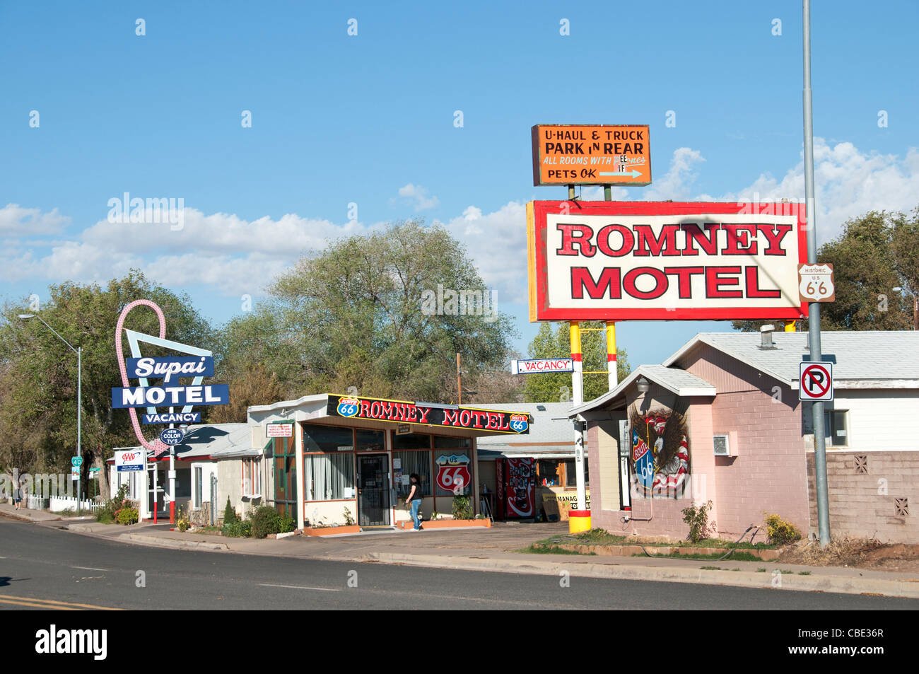 La storica Route 66 segno di traffico Autostrada nazionale in Arizona American Foto Stock