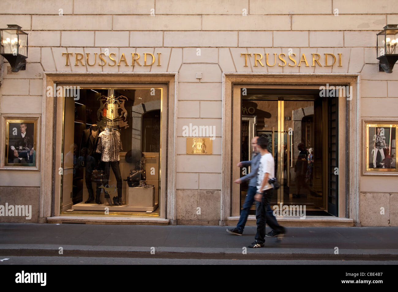 Trussardi, negozio di via dei Condotti; Roma; Italia Foto stock - Alamy