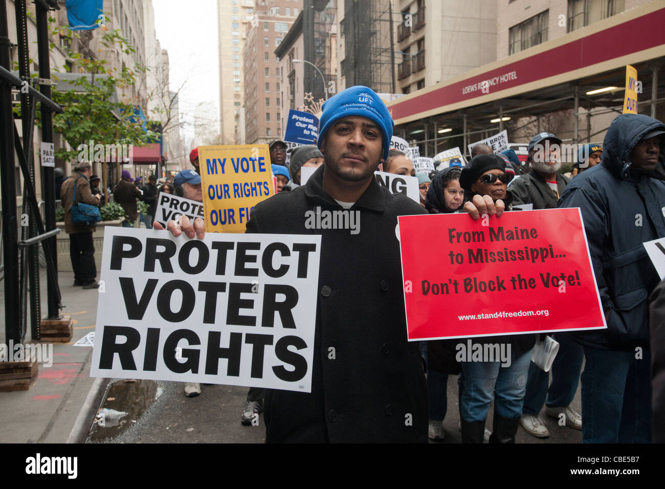 Rally contro l'attuazione di più severe norme di voto Foto Stock