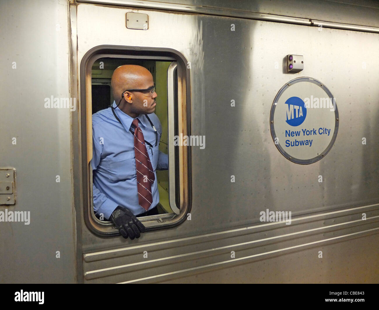 Conduttore di metropolitana in auto in treno Foto Stock
