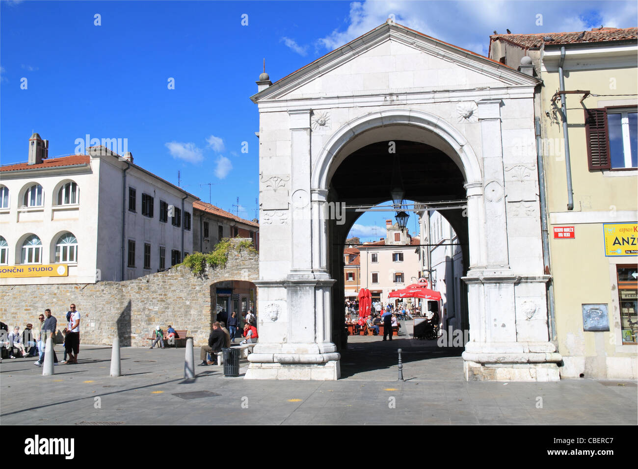 Muda Gate, Preseren Square, Koper, Capodistria, Primorska, Slovenia, Istria, Balcani, Mare Adriatico, Europa Foto Stock