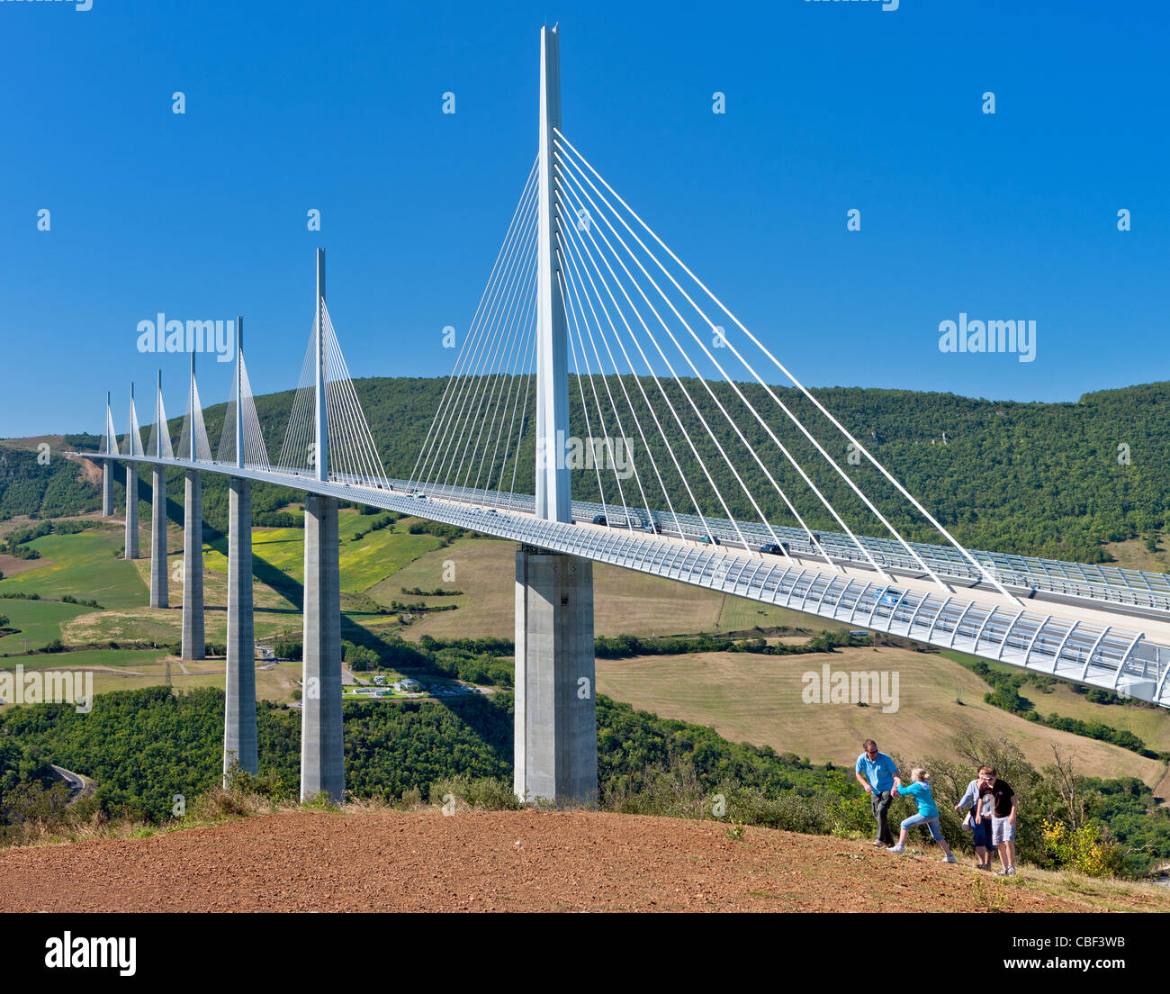 Il viadotto di Millau nel sud della Francia. Foto Stock