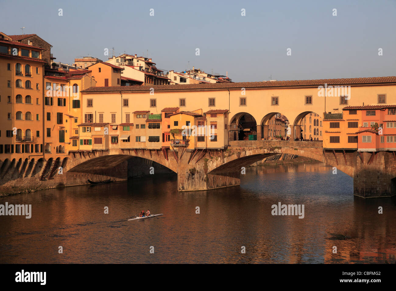 L'Italia, Toscana, Firenze, il fiume Arno, Ponte Vecchio, Ponte Vecchio, Foto Stock