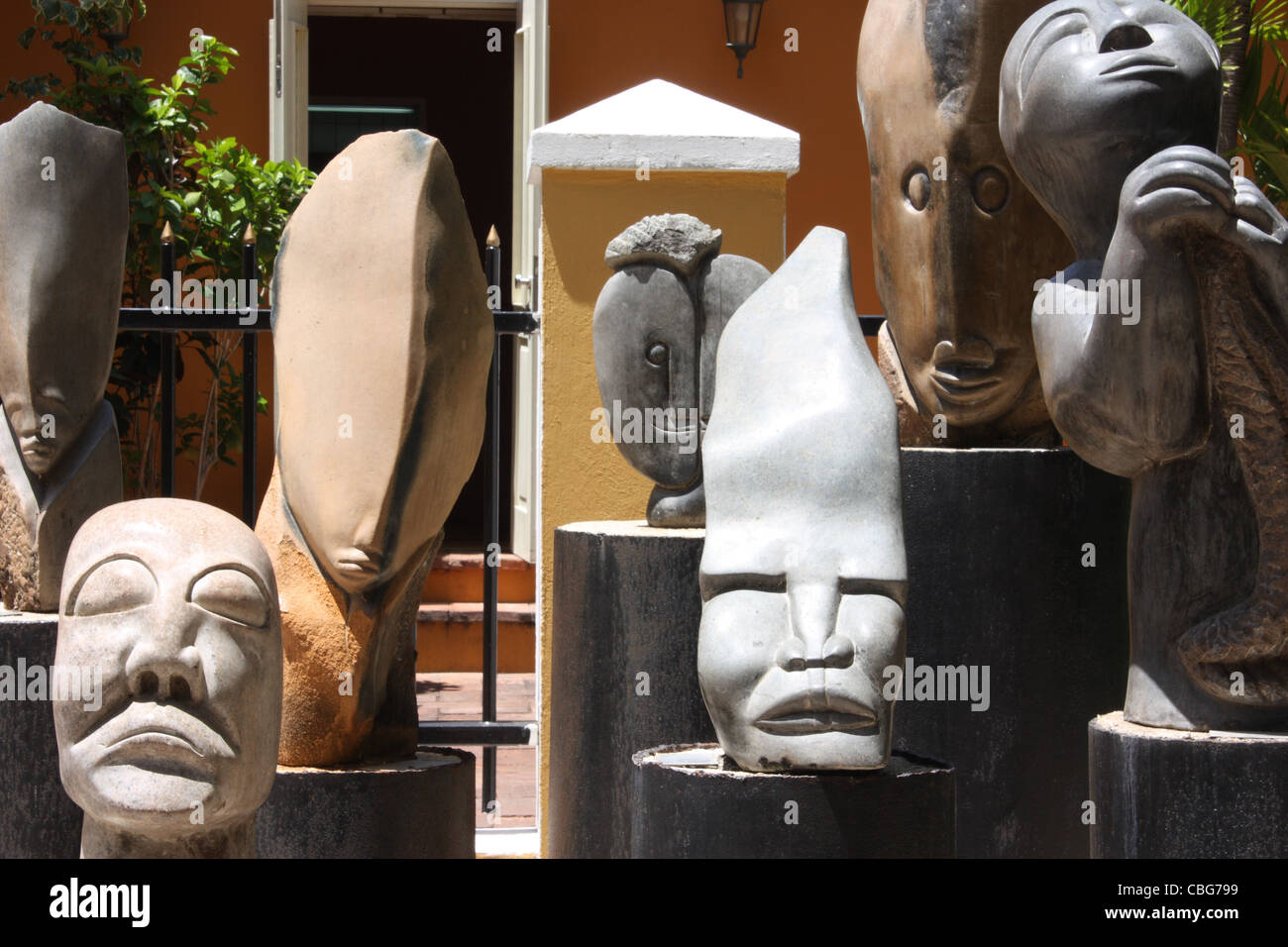 Maschere al Kura Hulanda Museum, Curacao Foto Stock