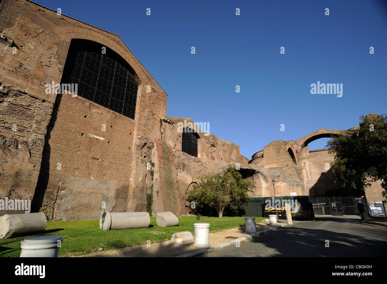 Italia, Roma, Terme di Diocleziano, complesso termale di Diocleziano, Museo Nazionale Romano, museo Nazionale Romano, antica vasca da bagno romana Foto Stock